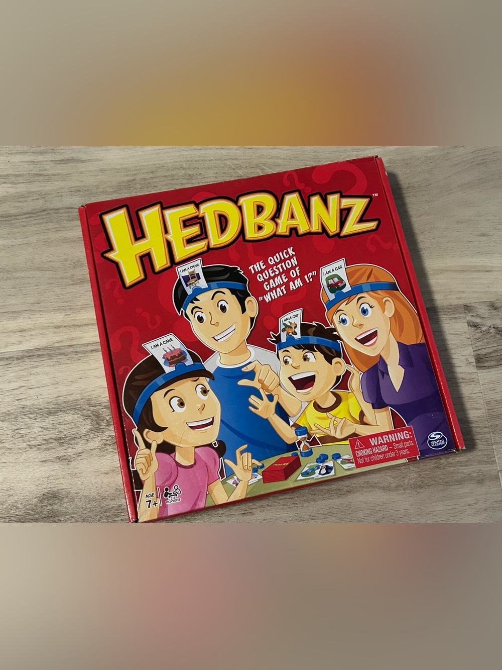 Spin Master Hedbanz Board Game - Incomplete Set (Missing 6 Score Chips)